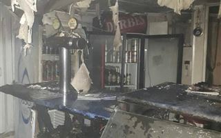 В Усть-Каменогорске в одном из кафе произошел пожар