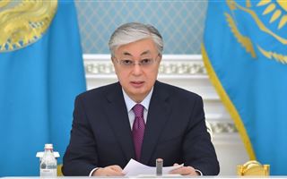 Президент Казахстана поблагодарил Россию за гуманитарную помощь