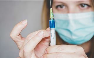2 миллионнан аса қазақстандыққа коронавирусқа қарсы вакцина тегін беріледі
