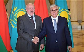 Касым-Жомарт Токаев поздравил Александра Лукашенко