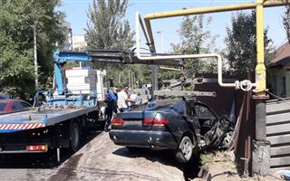 В Алматы в ДТП пострадал полицейский