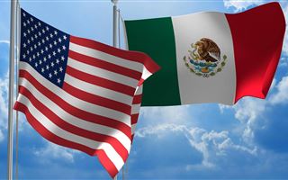 Соединенные Штаты закрывают границу с Мексикой из-за COVID-19