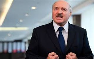 Лукашенко пригрозил студентам армией за участие в митингах