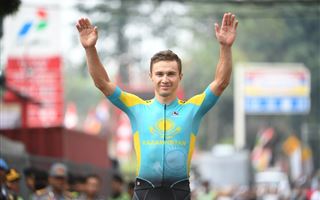 Илья Ильин поздравил Алексея Луценко с победой на шестом этапе "Тур де Франс-2020"