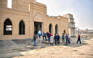 Затянувшееся на 12 лет строительство крупнейшей мечети Семея завершится через несколько месяцев
