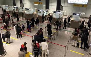 Из столичного аэропорта депортировали двух иностранцев из-за отсутствия теста на COVID-19