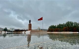 Президент Кыргызстана подписал новый указ о введении чрезвычайного положения в Бишкеке