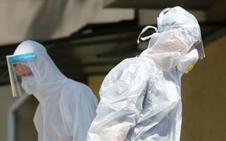 В СКО уволили двух главврачей из-за массового заражения медработников коронавирусом