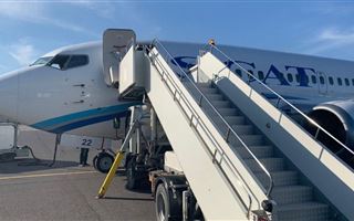 Самолет, вылетевший в Алматы, вернулся в аэропорт Атырау