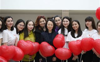 "Сострадание, доброта и милосердие стали очень актуальны и важны в нынешнее время" - глава Национальной сети волонтеров Казахстана