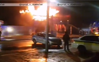Видео сильного пожара в Таразе испугало пользователей Казнета