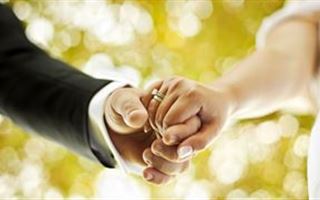 «Церемония бракосочетания теряет смысл»: алматинцы бьют тревогу