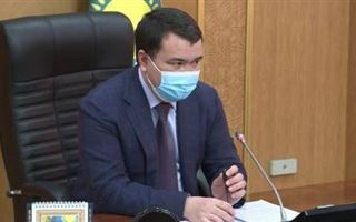 Аким Карагандинской области жёстко раскритиковал работу «АрселорМиттал Темиртау»