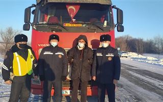 Дальнобойщик из Турции поразился поведению полицейских Петропавловска  