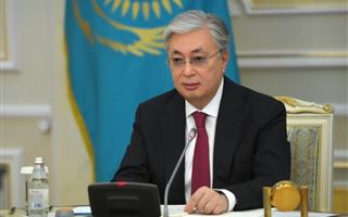 Касым-Жомарт Токаев поздравил казахстанцев с Днем благодарности