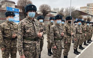 Алматинские призывники отправились служить в Вооруженные Силы