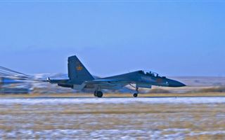 В казахстанской армии новое ЧП: разбился боевой истребитель Су-30 СМ