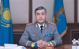 Министр обороны Казахстана обратился к военнослужащим и ветеранам