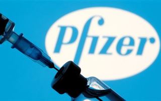 Блогеры рассказали, что им предлагали заплатить за дезинформацию о вакцине Pfizer