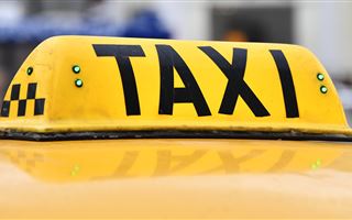 Служебные машины чиновников в ЗКО отдадут на создание сети такси