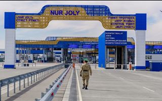 Пункты пропуска через казахстанско-китайскую границу будут закрыты 14 июня