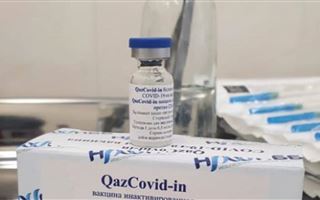 Казахстанская вакцина QazVac заканчивается в Алматы