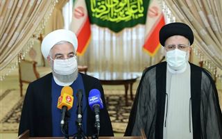 Президент Ирана Хасан Роухани поздравил своего преемника с победой на выборах