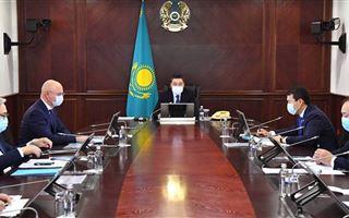 Президент Казахстана дал правительству месяц на улучшение эпидситуации в стране