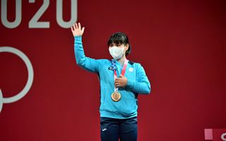 Казахстан получил третью медаль на Олимпиаде-2020