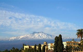 На 30 метров вырос вулкан Этна