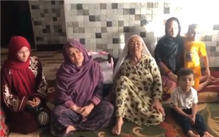 "В Афганистан за лучшей жизнью уехали, вот пусть и сидят" - казахстанцы отреагировали на видео с казашками, которые просят забрать их