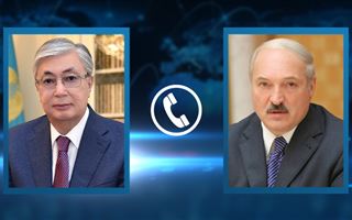 Касым-Жомарт Токаев поговорил по телефону с Александром Лукашенко