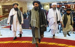 Афганский парламентарий считает, что текущий кабмин талибов может проработать до двух лет