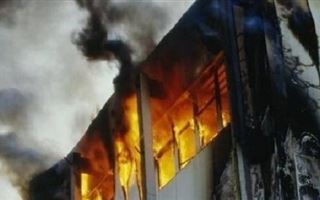 В Индонезии из-за пожара в тюрьме погиб 41 человек