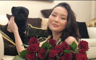 "Ваши дети все равно будут пить, курить и заниматься сексом": чем казахстанцам запомнилась будущая мама Айсауле Бакытбек