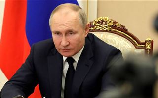 Президент России выразил соболезнования родным погибших при стрельбе в Алматы