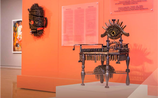 Выставка "Трон мира" открылась в Национальном музее РК