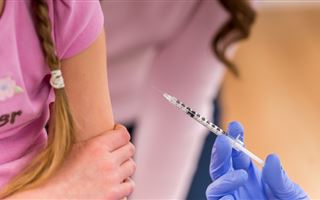 В Узбекистане разрешили вакцинацию детей