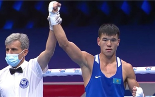 Опубликовано видео боя капитана сборной Казахстана по боксу на чемпионате мира в Белграде