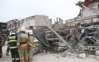 От взрыва здание рассыпалось как карточный домик