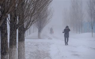 В 11 регионах Казахстана объявили штормовое предупреждение