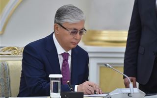  Касым-Жомарт Токаев подписал закон о гарантированном трансферте из Нацфонда