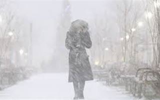 В Казахстане в ближайшие три дня ожидается снег, метель, гололед