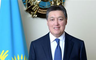 Аскар Мамин поздравил казахстанцев с Днем Независимости