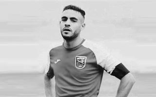  Алжирский футболист умер после травмы, полученной в матче