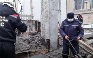 В Шымкенте рабочий погиб при строительстве торгового центра