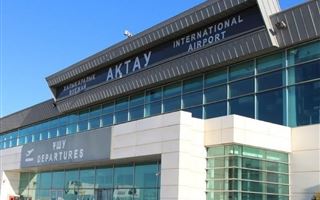 В Актау пассажир устроил громкий скандал в аэропорту