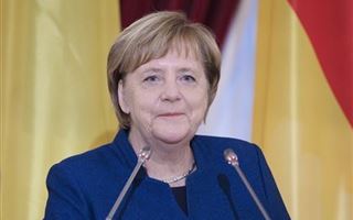 Ангела Меркель впервые появилась на публике после ухода с поста канцлера - СМИ