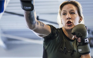 "Пушка" - фанаты пришли в восторг от тренировки Марии Агаповой в UFC 