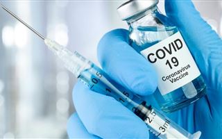 Сколько казахстанцев вакцинировались от COVID-19